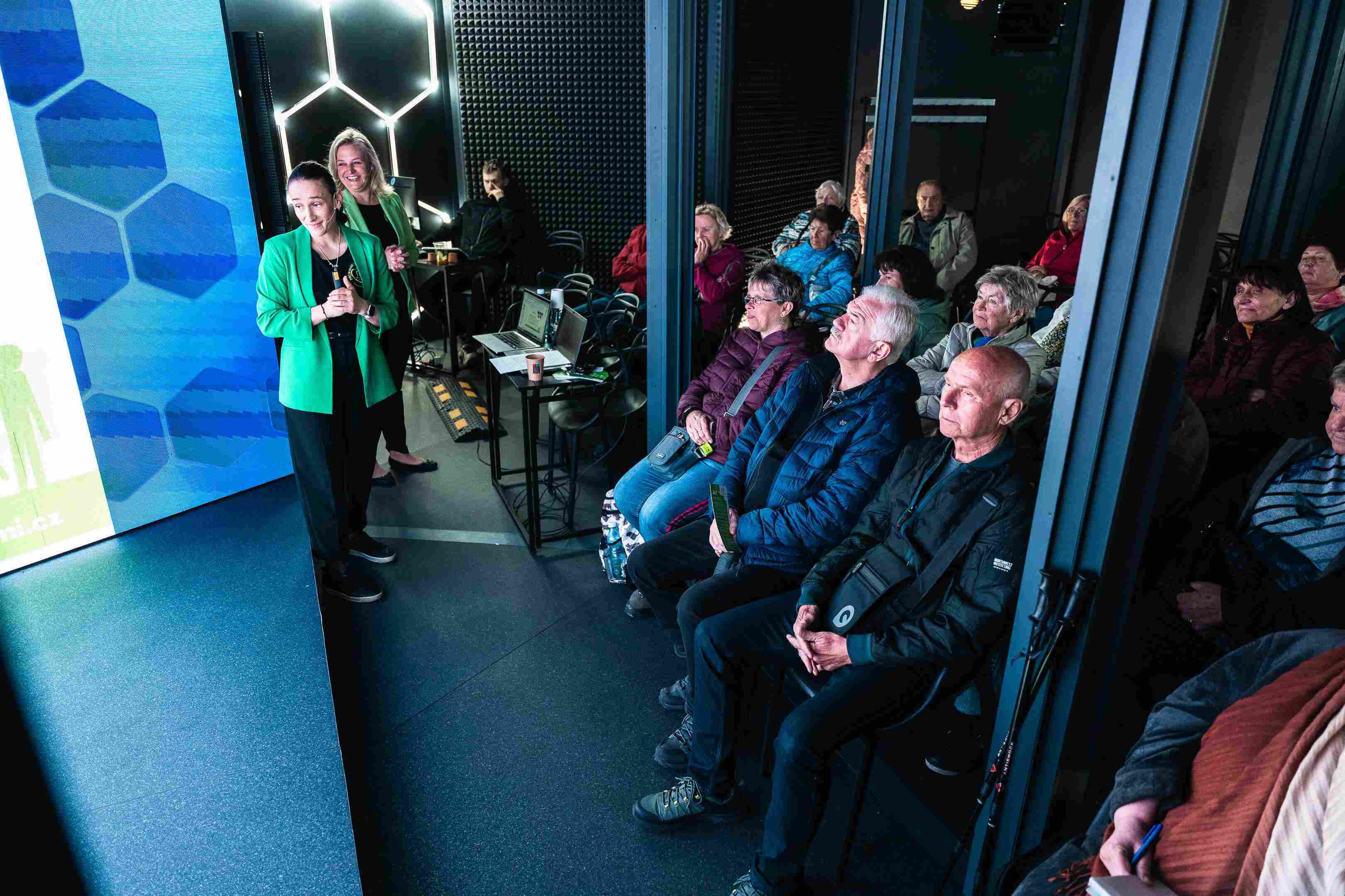 Roadshow v Jablonci nad Nisou - 20250425-Jablonec-21