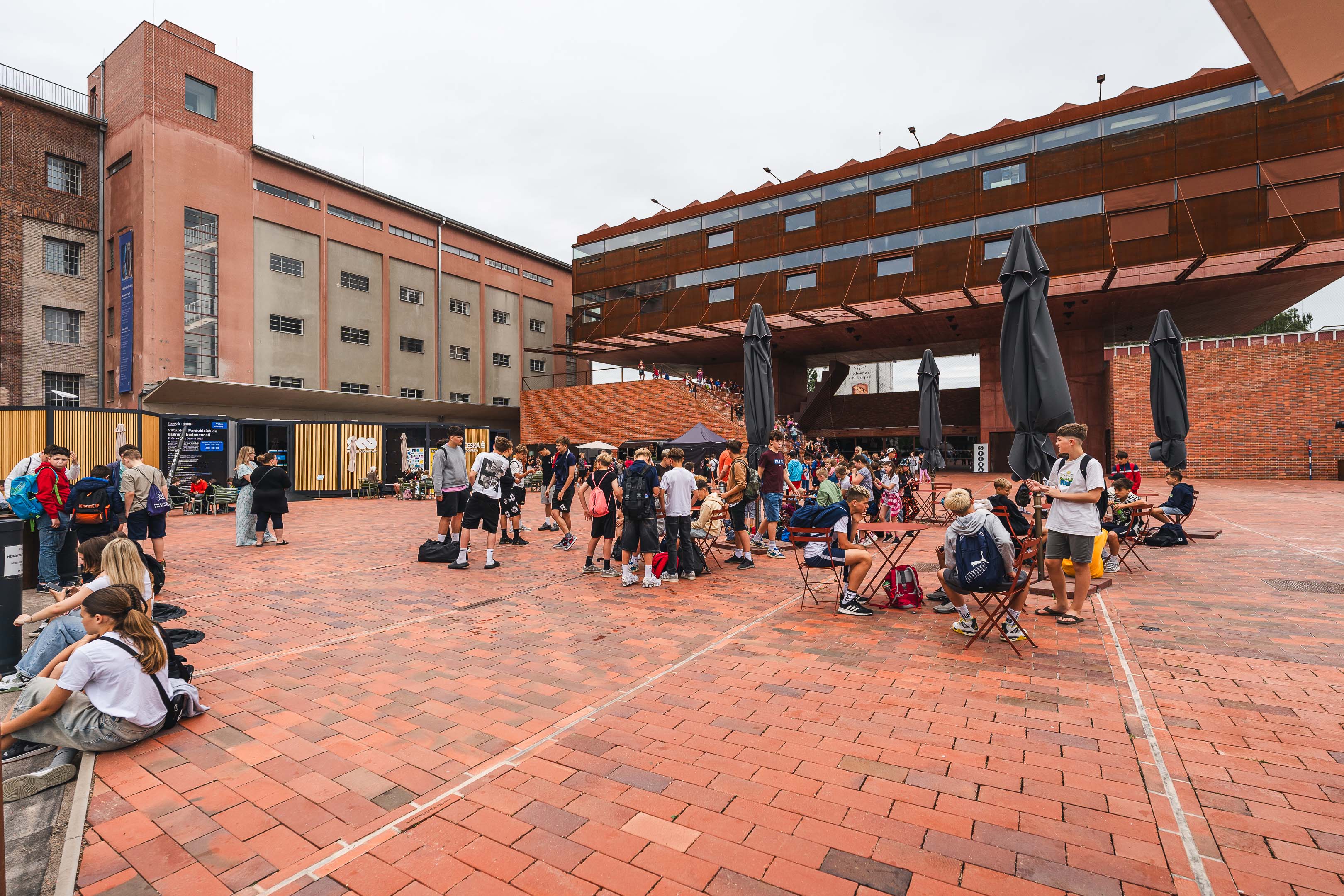 Fotografie z roadshow - 20250606-CS200-PCE_Skoala-2